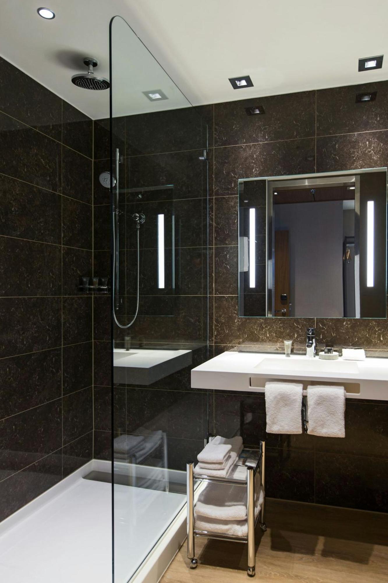 Ac Hotel Cincinnati At Liberty Center West Chester Extérieur photo